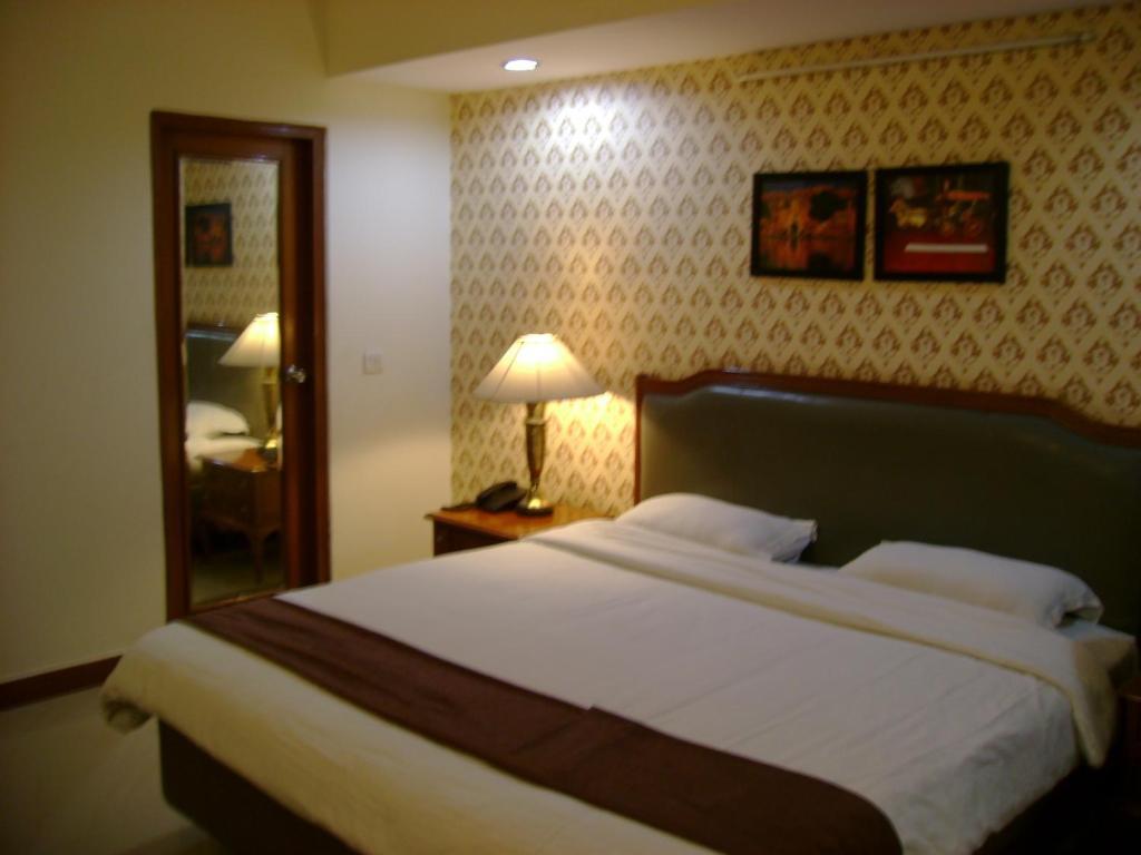 Hotel Angel Residency Greater Noida Exterior foto