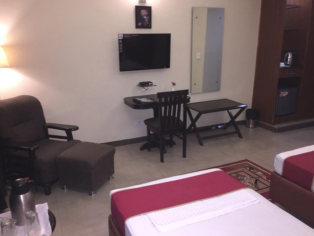 Hotel Angel Residency Greater Noida Exterior foto